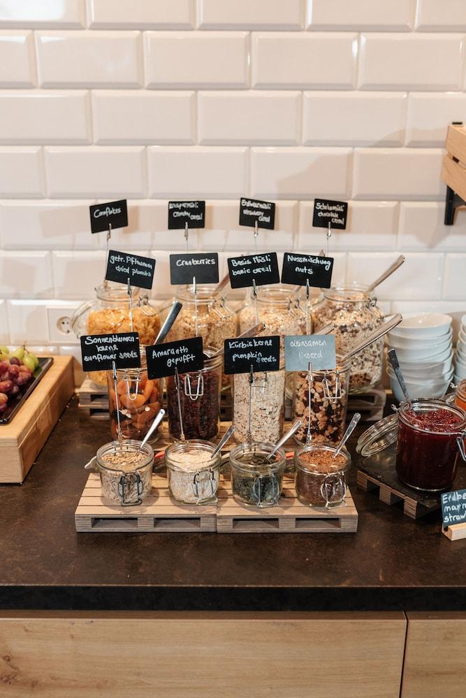 Coffee Fellows Muenchen-freiham Hotel Munich
